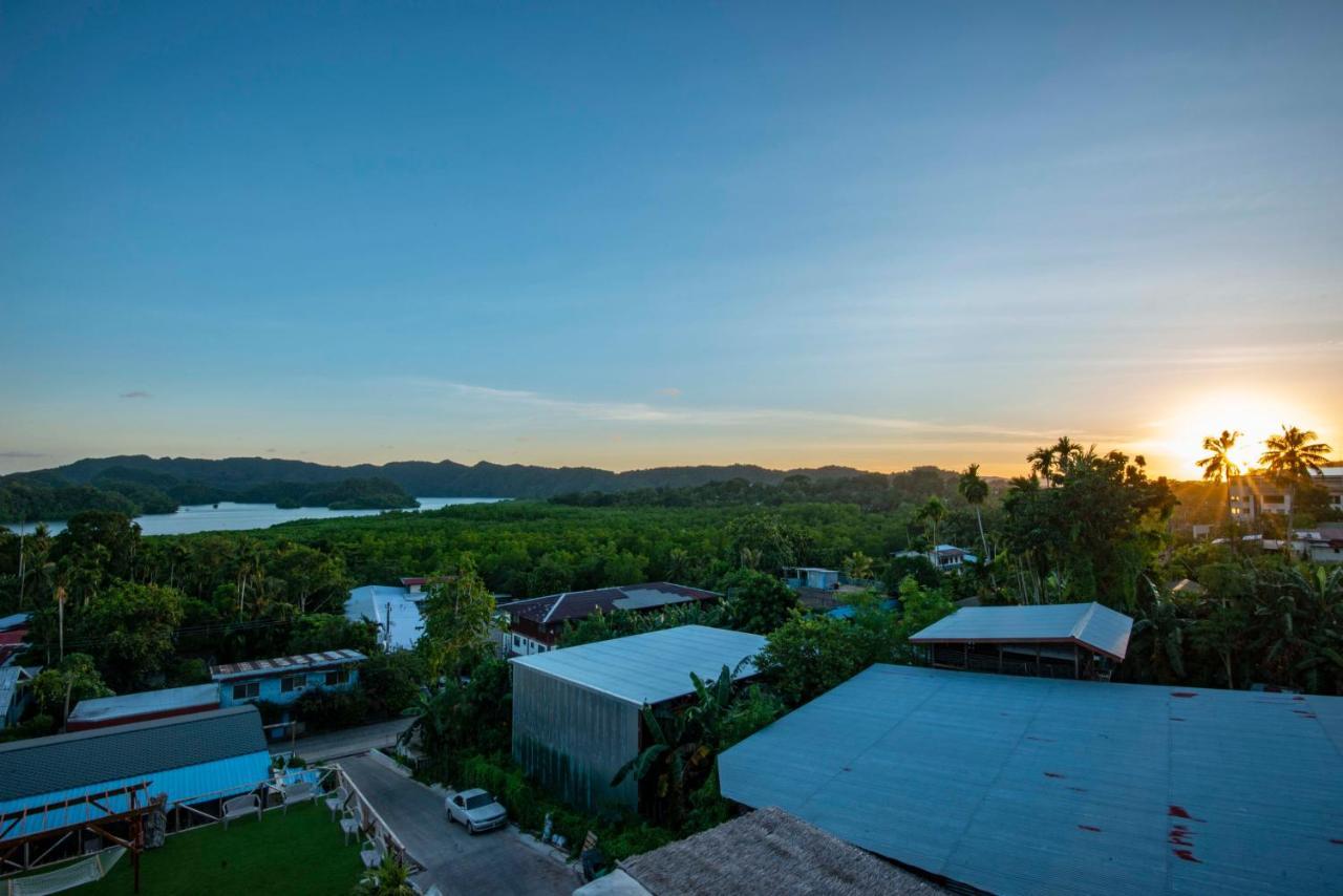 Palau Central Hotel Koror Exterior photo